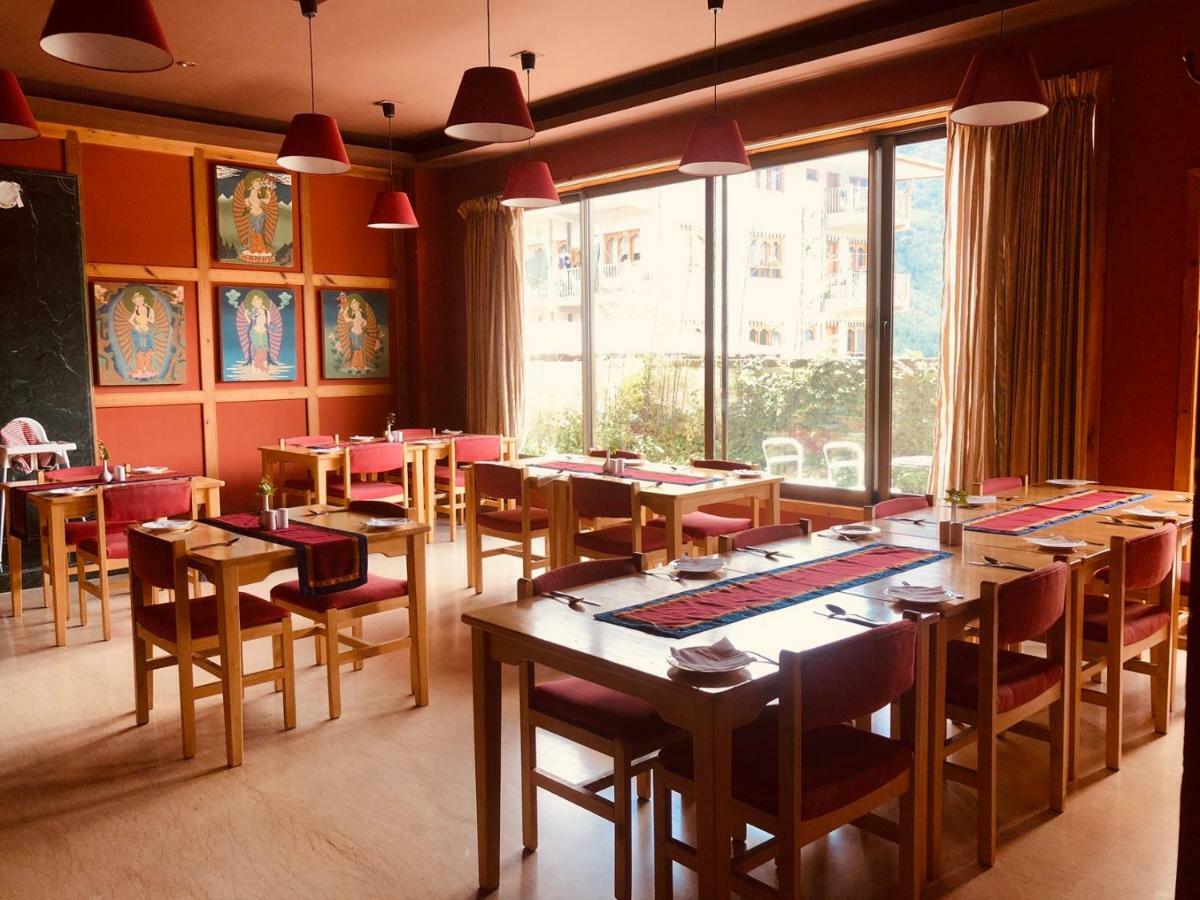 Bhutan Suites 팀부 외부 사진